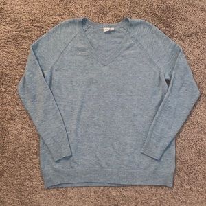 Size M Wool Blend Gap V-Neck Sweater